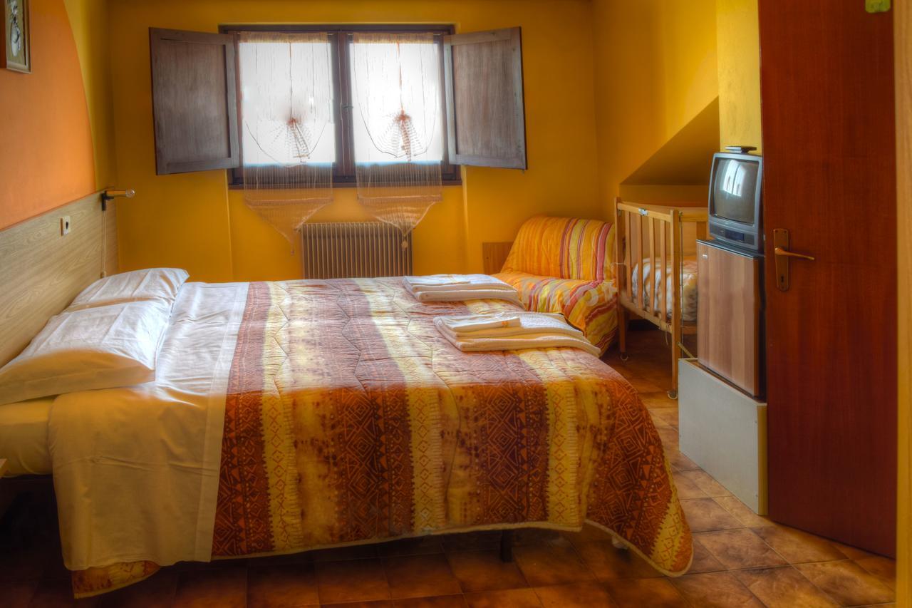 Albergo Rifugio Montecucco Piampaludo Zewnętrze zdjęcie